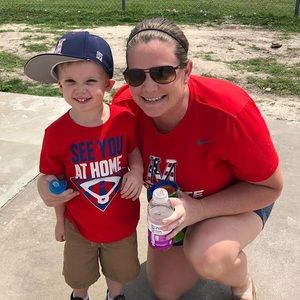 Meet your Posher, Taylou